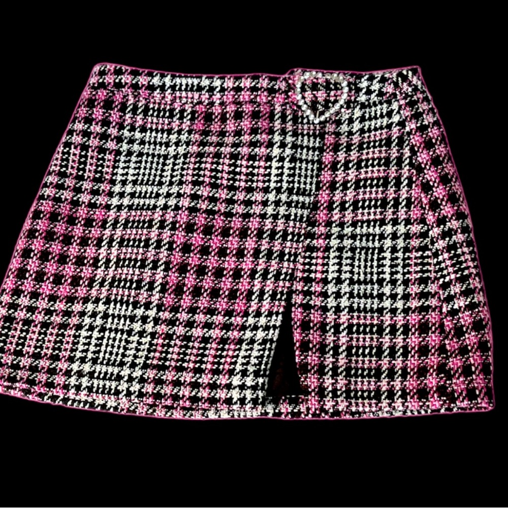POSTER GRL TWEED MINI SKIRT W/ RHINESTONE HEART BNWT